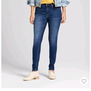 Universal Thread Mid-Rise Jeggings